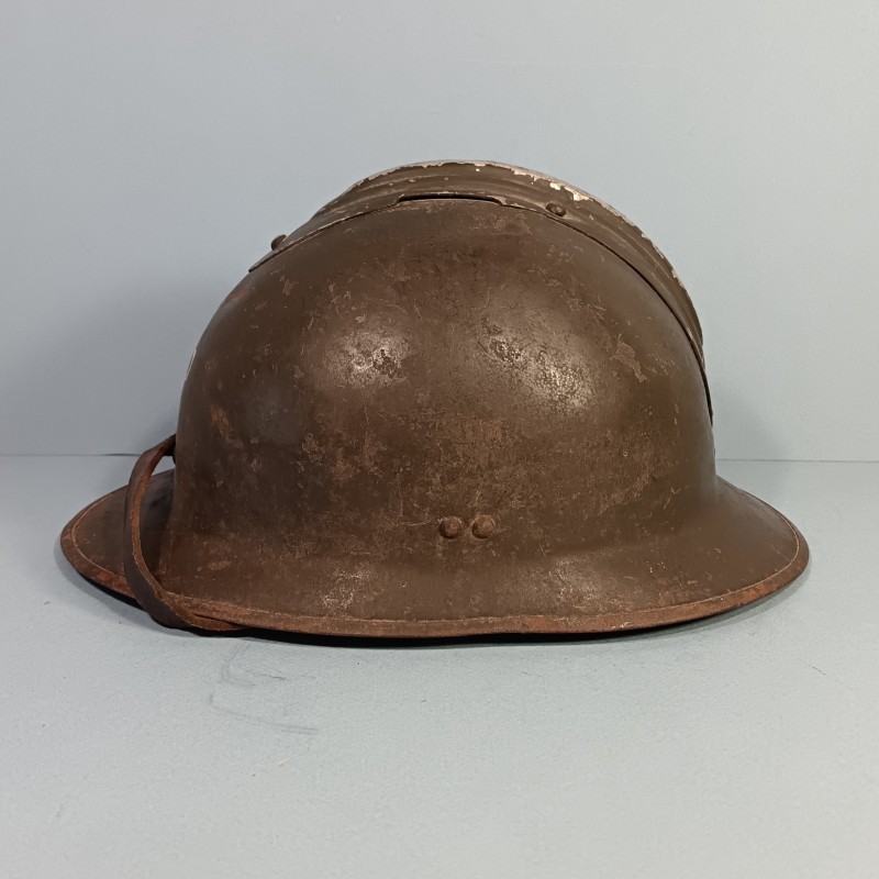 CASQUE DANS SON JUS DEFENSE PASSIVE MODELE 1926 INSIGNE DP PEINT 1939/1945 TAILLE 59
